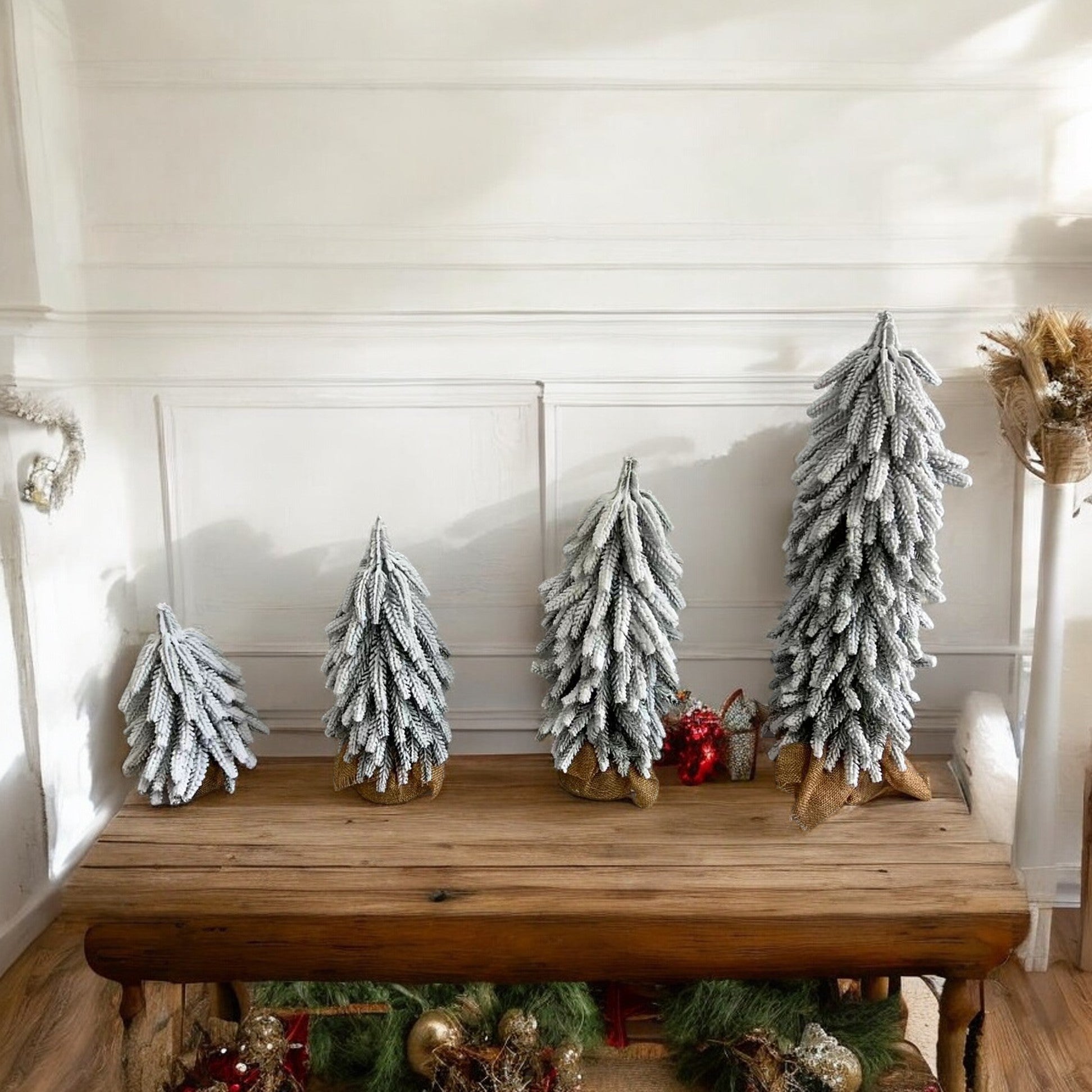 Snow Flocked Artificial Christmas Tree with Burlap Base Decorative Holiday Tree