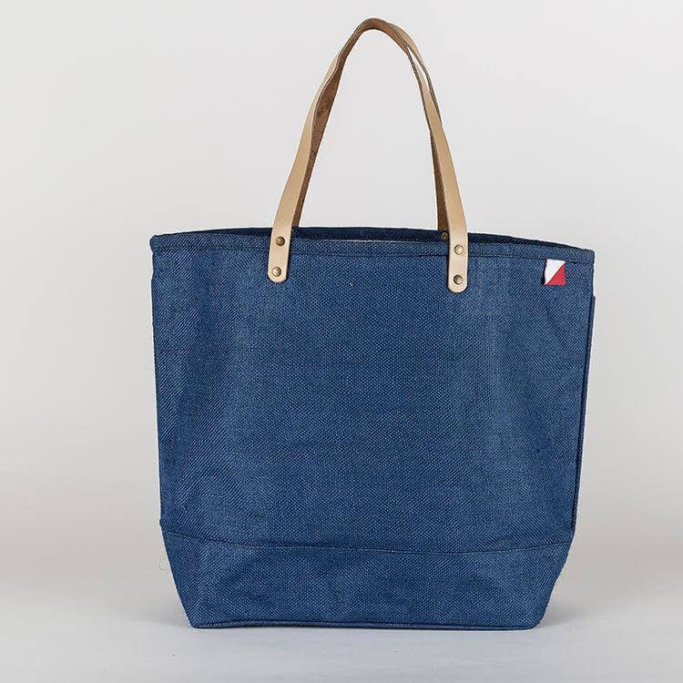 Big Jute Colored Tote Bags with durable jute material and leather handles, perfect for shopping and outings.