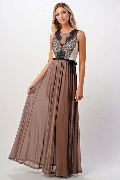 Elegant Lace Maxi