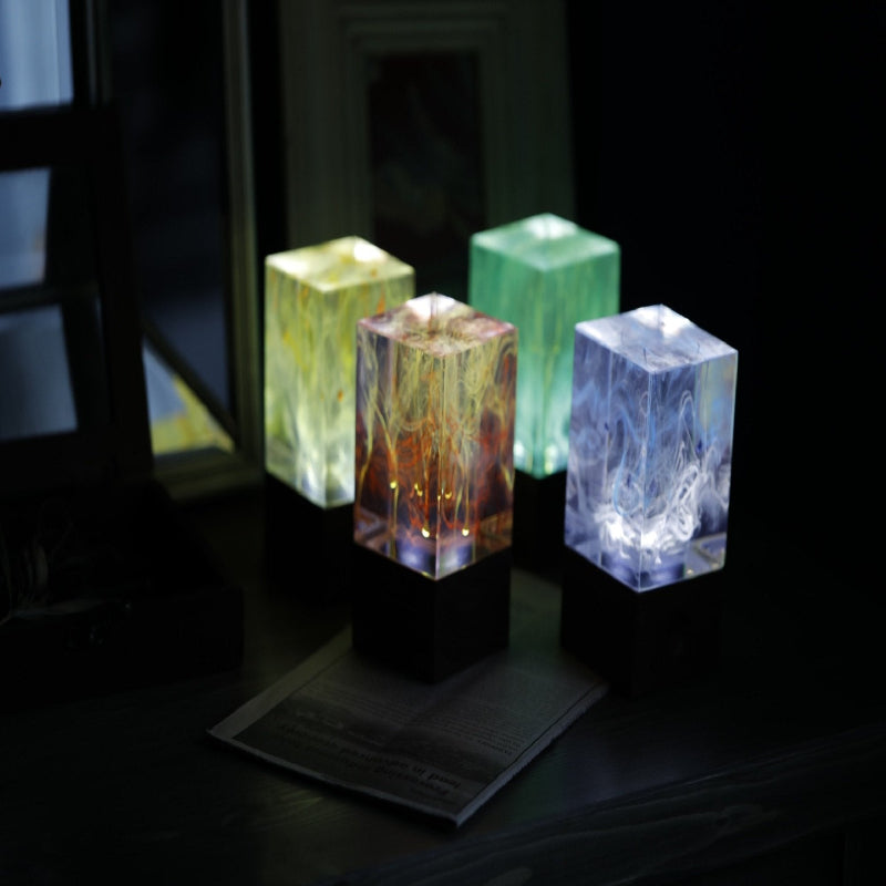 Resin Table Cubes