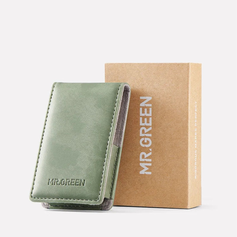 MR.GREEN Compact Manicure Set