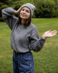 HAAKWEAR Bonnet à Revers en Tricot - Gris Koala