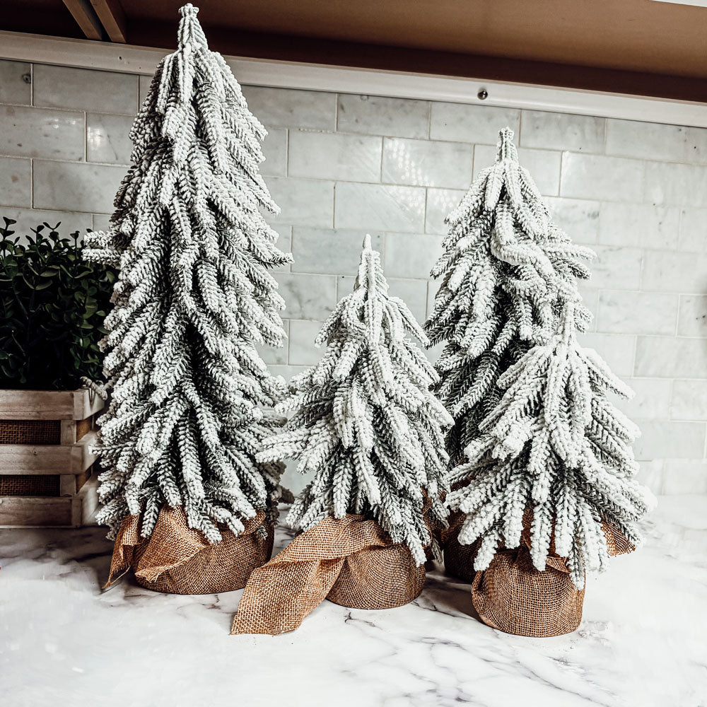 Snow Flocked Artificial Christmas Tree with Burlap Base Decorative Holiday Tree