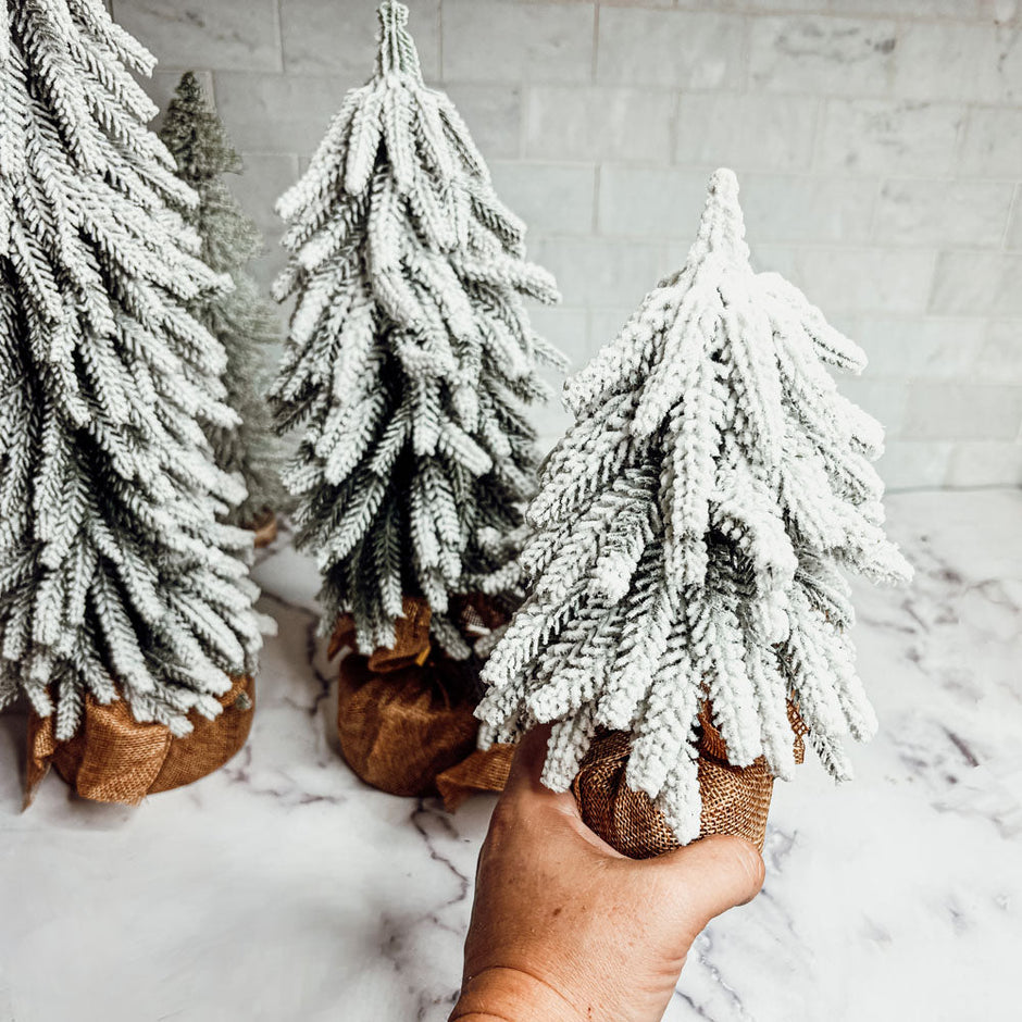 Snow Flocked Artificial Christmas Tree with Burlap Base Decorative Holiday Tree