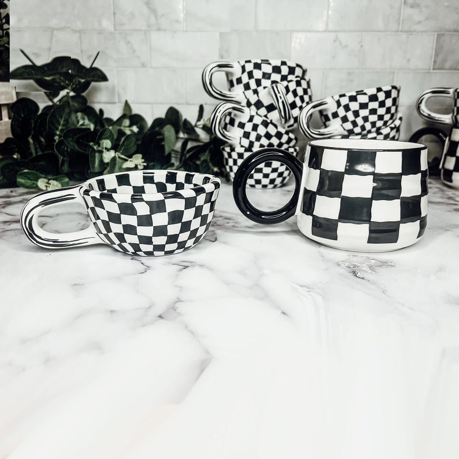 Retro Checkered Mug