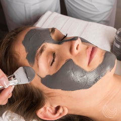 Masque à la boue de la mer Morte avec mélange d'huiles d'eucalyptus