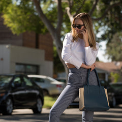 Sac fourre-tout en cuir bleu ivoire Jody