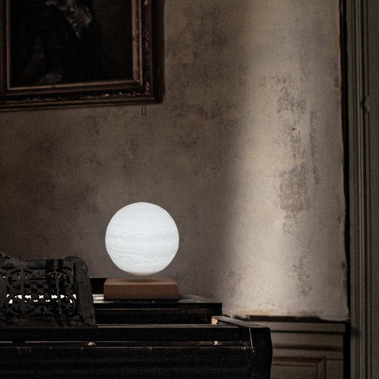 Magnetic Levitating Moon Lamp