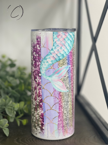Vaso infantil de 15 oz con diseño de colas de sirena