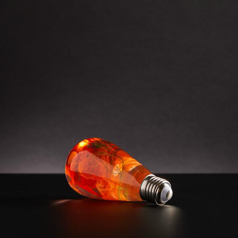 LED Light Bulb Lamp with Wooden Base - Unique Decorative Lighting (Flame Design)