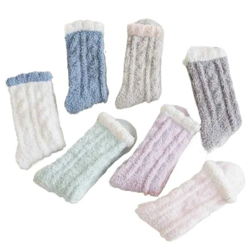 5 Pairs fashionable Floor Socks Thickened warm Socks Women Medium Sleeve Comfortable Warmth Winter Socks