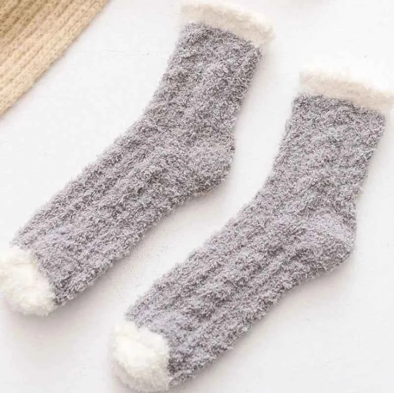 5 Pairs fashionable Floor Socks Thickened warm Socks Women Medium Sleeve Comfortable Warmth Winter Socks