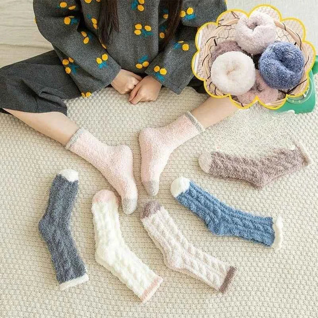 5 Pairs fashionable Floor Socks Thickened warm Socks Women Medium Sleeve Comfortable Warmth Winter Socks