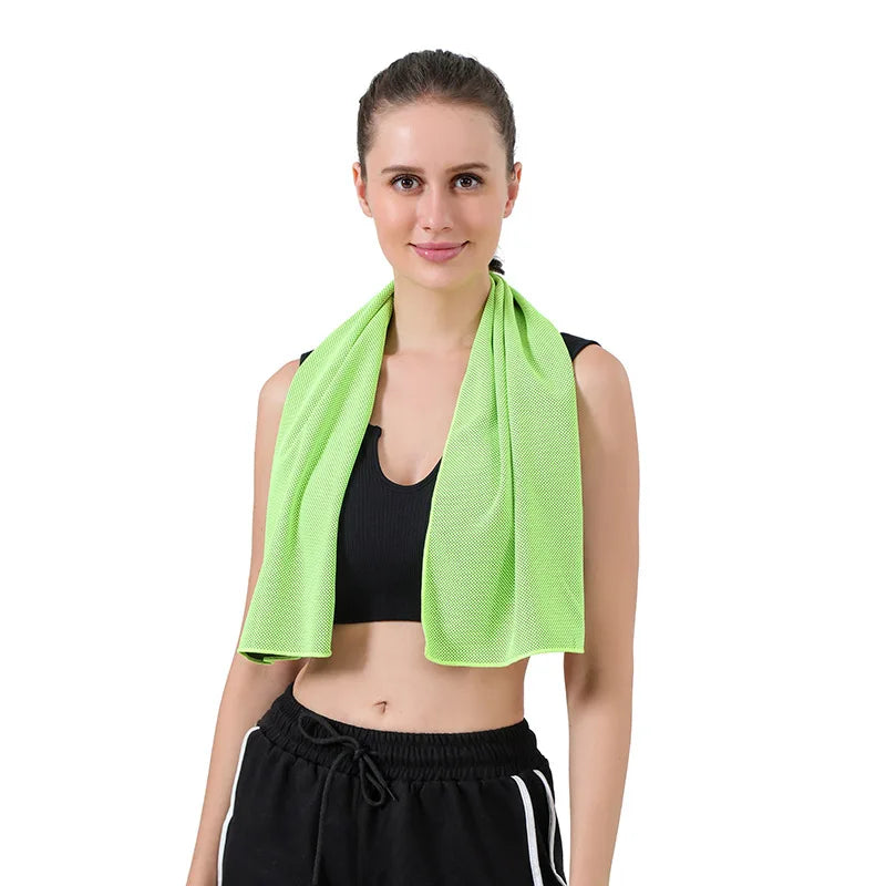 Cooling Towel with Silicone Capsule Case for Gym Running Travel and Outdoor Activities