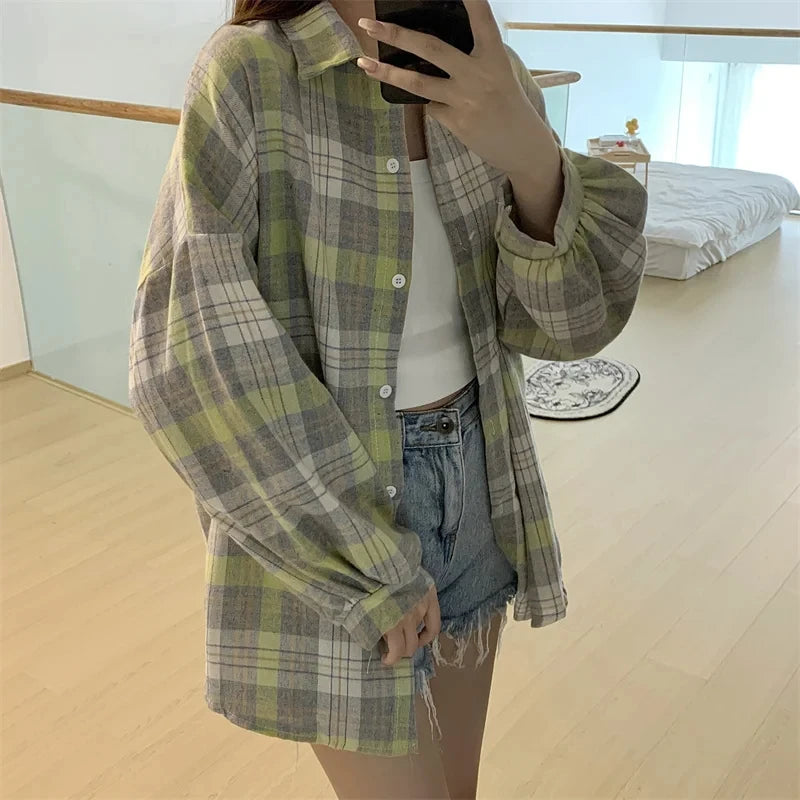 Fictitni Women's Plaid Long Sleeve Button-Front Shirt