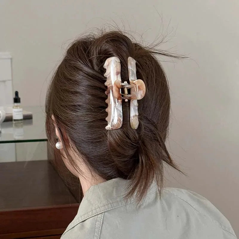 Vintage Wash Pattern Hair Claw Clip for Women