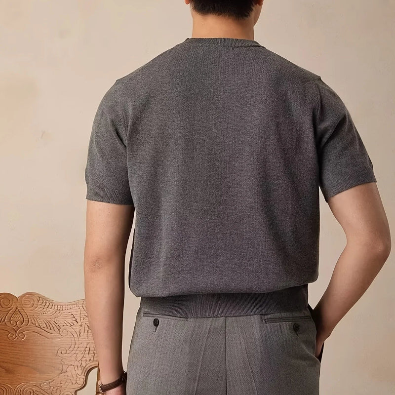 LVLAEA Men’s Charcoal Gray Round-Neck Short-Sleeve T-Shirt