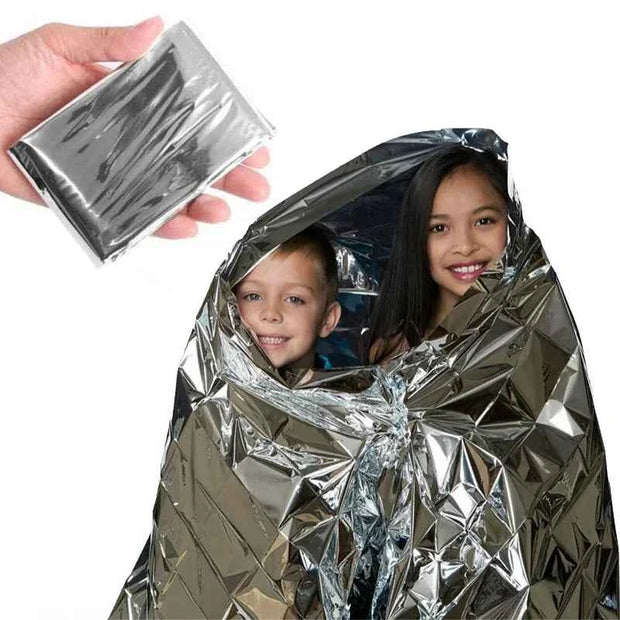 Emergency Mylar Thermal Blanket Foil Survival Outdoor First Aid Rescue Space Blanket