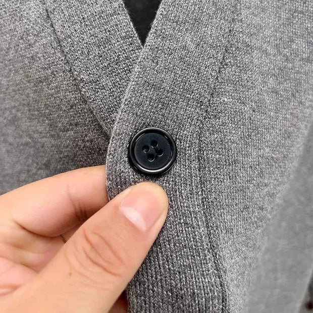 Men’s V-Neck Knit Cardigan – Solid Color Double Pocket Autumn Winter Sweater