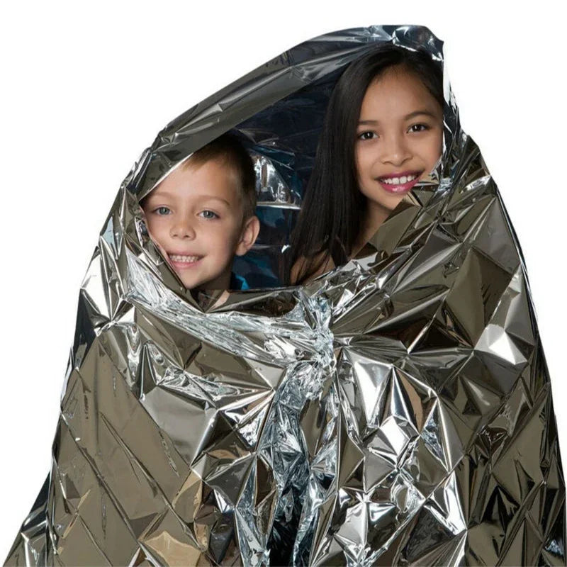 Emergency Mylar Thermal Blanket Foil Survival Outdoor First Aid Rescue Space Blanket