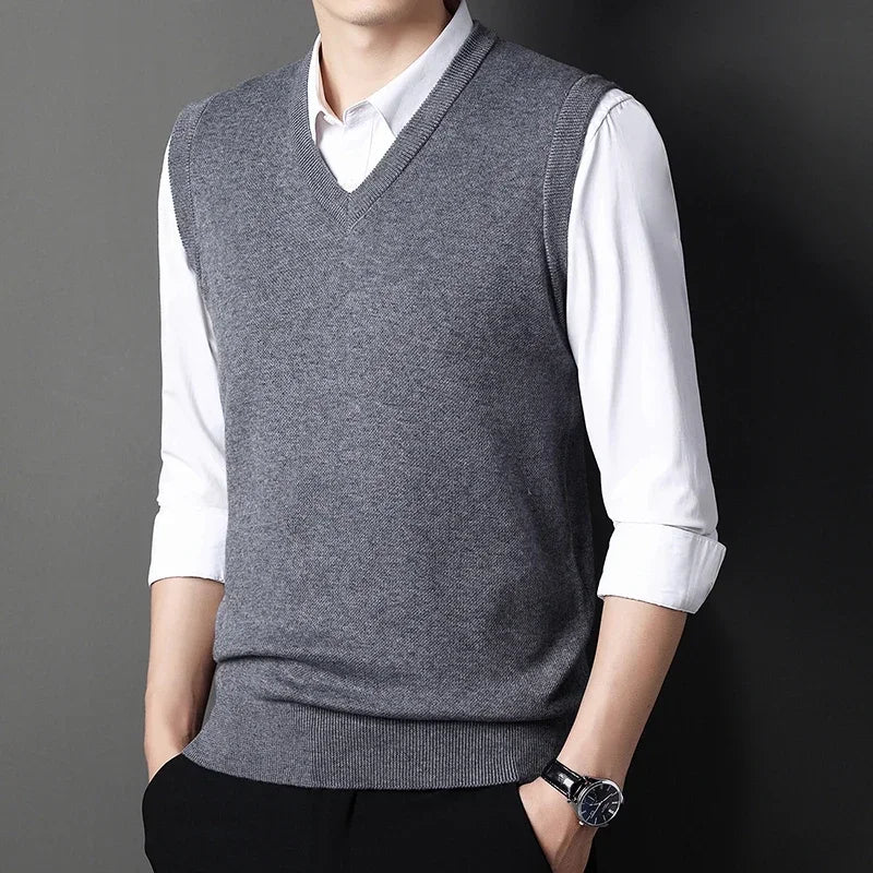 Men's Solid Color V-Neck Knitted Vest – Casual Sleeveless Sweater Top