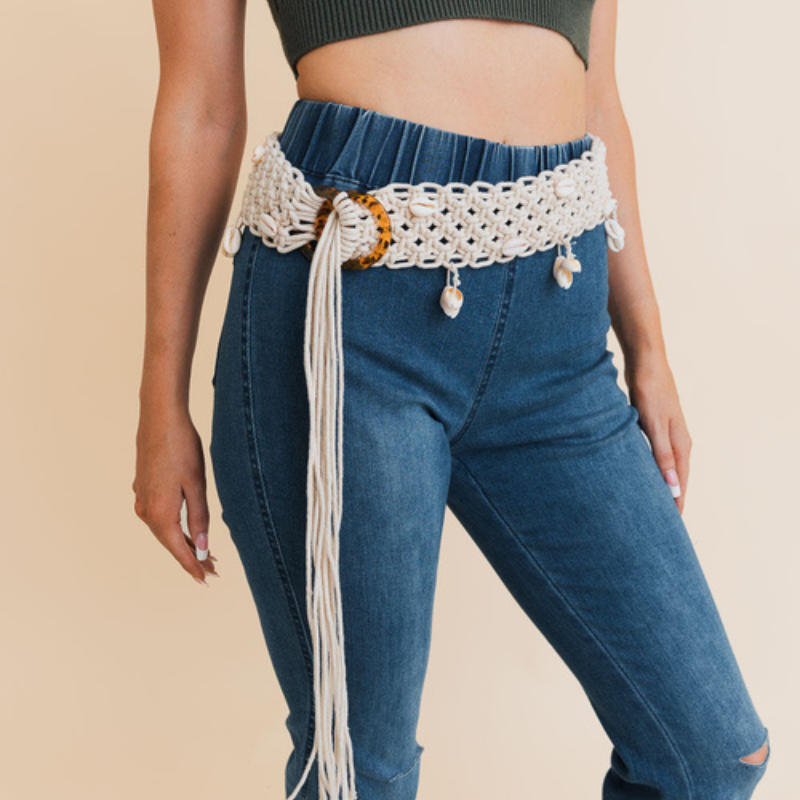 Beachy Shell Belt