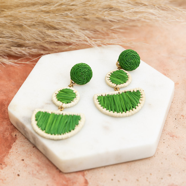 Boucles d'oreilles en rotin tressé