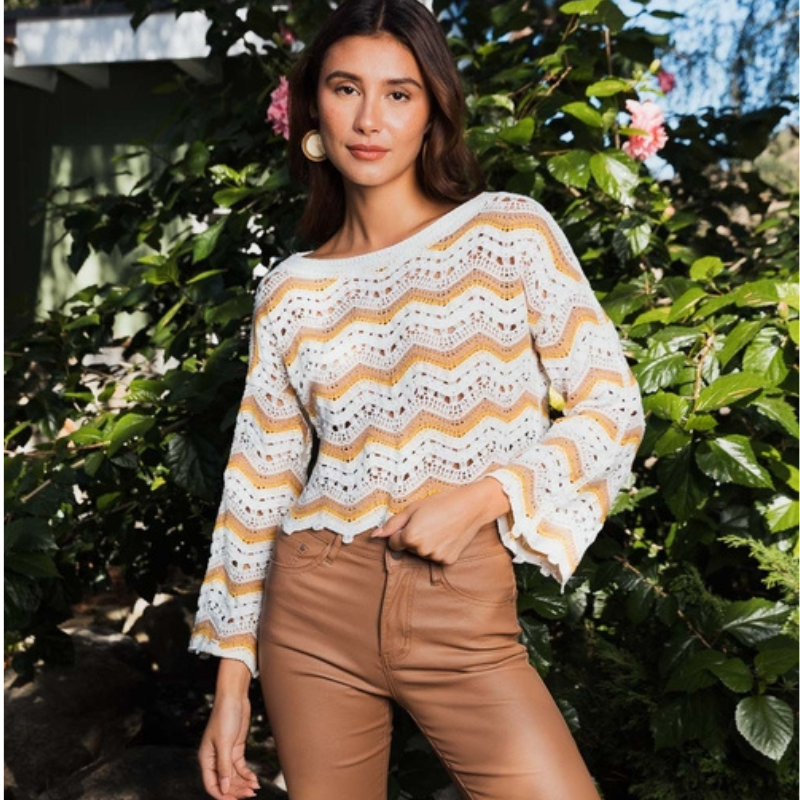 Hauts courts évasés à chevrons chics.