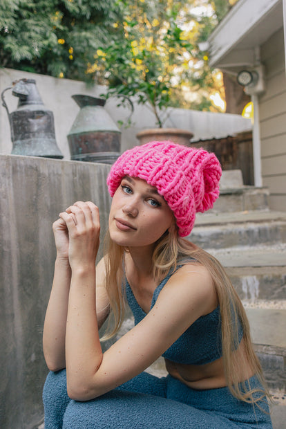 Gorros de punto cable grueso.