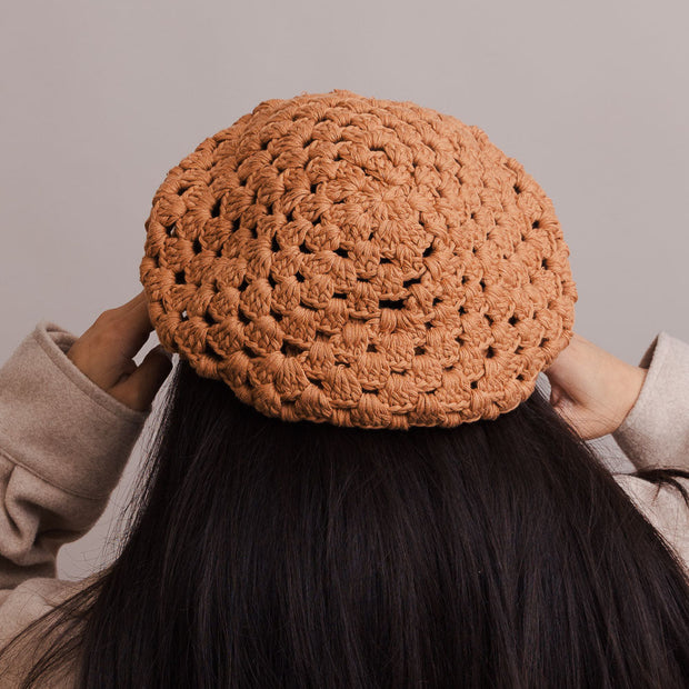 Boinas tejidas a crochet.