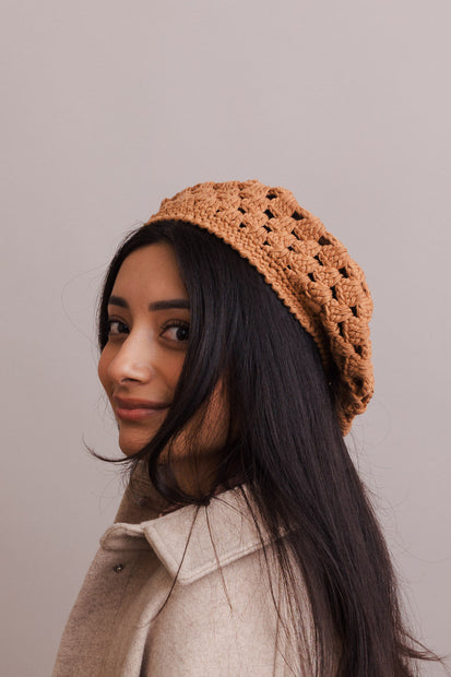 Boinas tejidas a crochet.