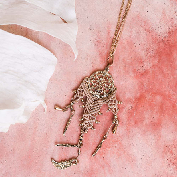 Colliers médaillons Dream Weave.