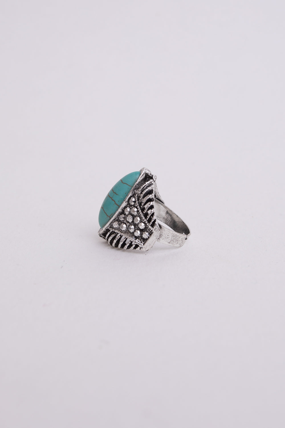 Bagues classiques en turquoise marquise.