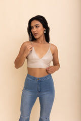 Bralette elegante de piel sintética de corte largo