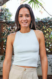 Bramis - Camiseta de cuello alto y espalda cruzada.
