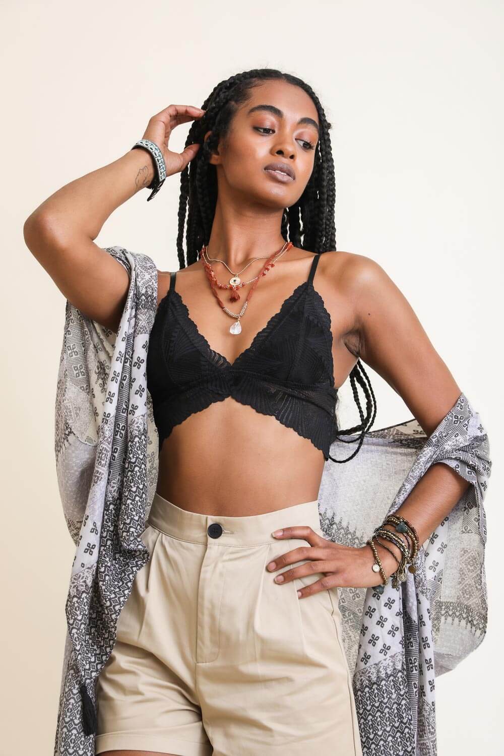 Bralettes en dentelle.