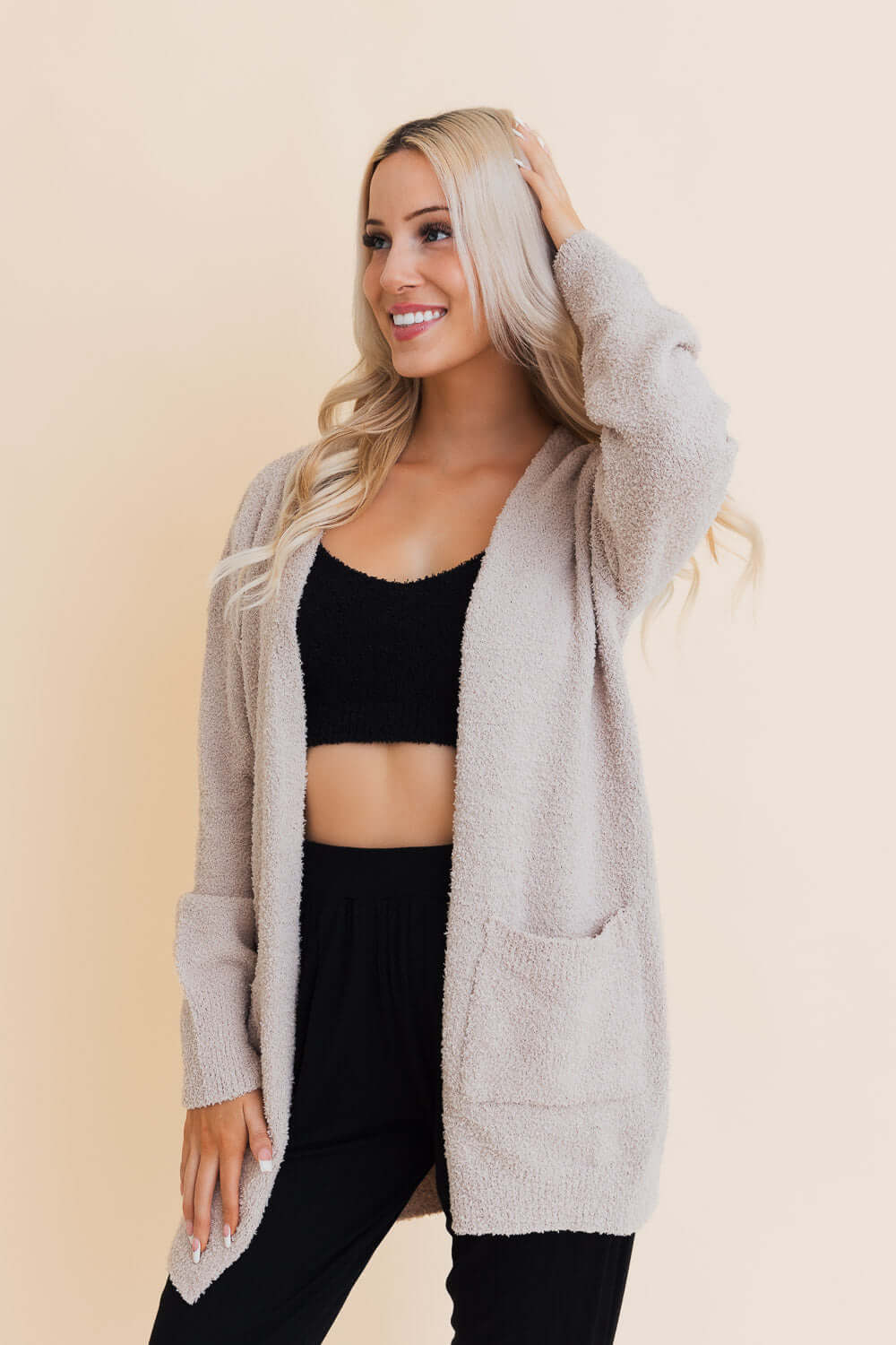 Cardigan en tricot doux et confortable