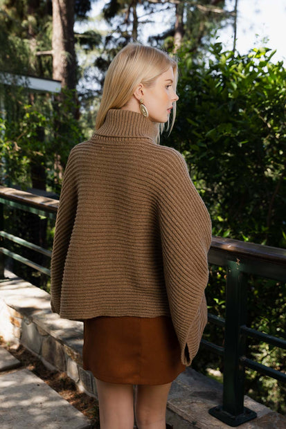Ribbed Turtleneck Poncho