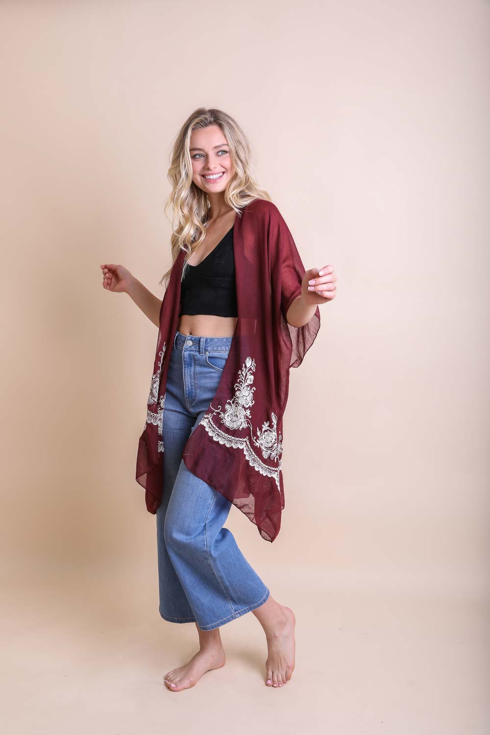 Kimonos bordados florales.