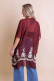 Kimonos bordados florales.