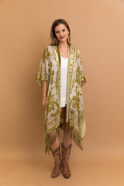 Kimonos de tapiz de malla de terciopelo.