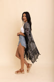 Kimonos con borlas de mandala.