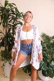 Kimonos florales ligeros.
