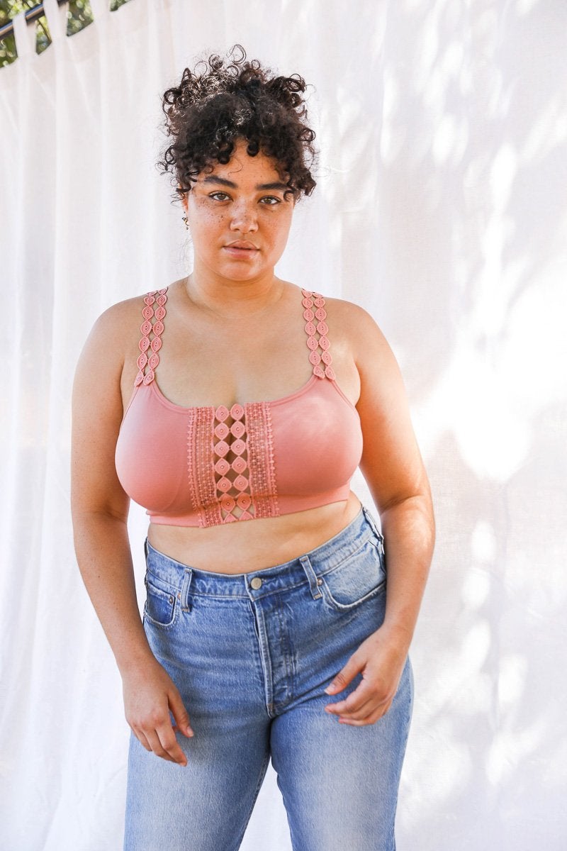 Bralettes con apliques de encaje Boho Eye Plus