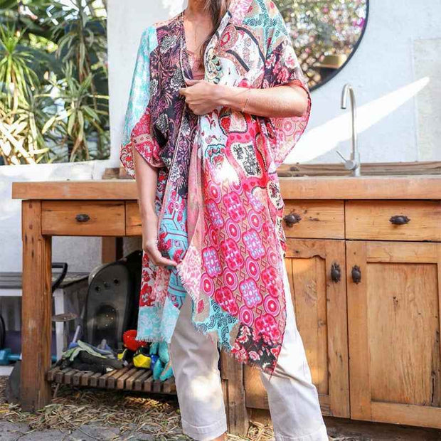 Boho Patchwork Kimono – Multicolor Bohemian Style