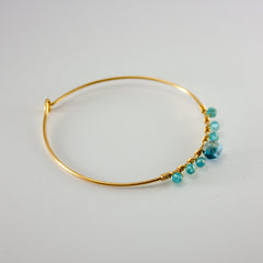 Bracelet en or avec perles d'apatite bleue