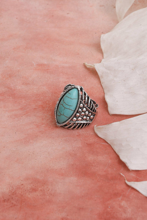 Bagues classiques en turquoise marquise.