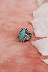 Bague classique en turquoise marquise