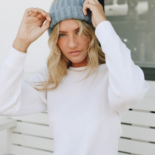 Gorros de punto con bloques de color.