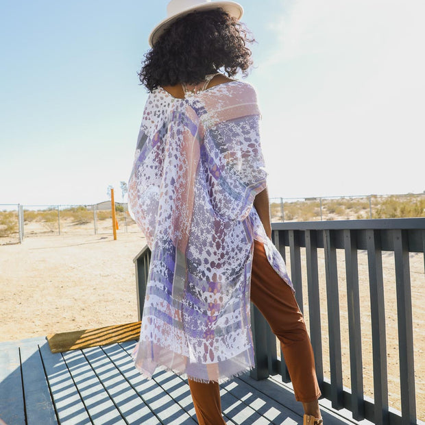 Kimonos con salpicaduras de colores.